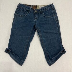 Free People Dark-Washed Blue Denim Capri Cargo Shorts